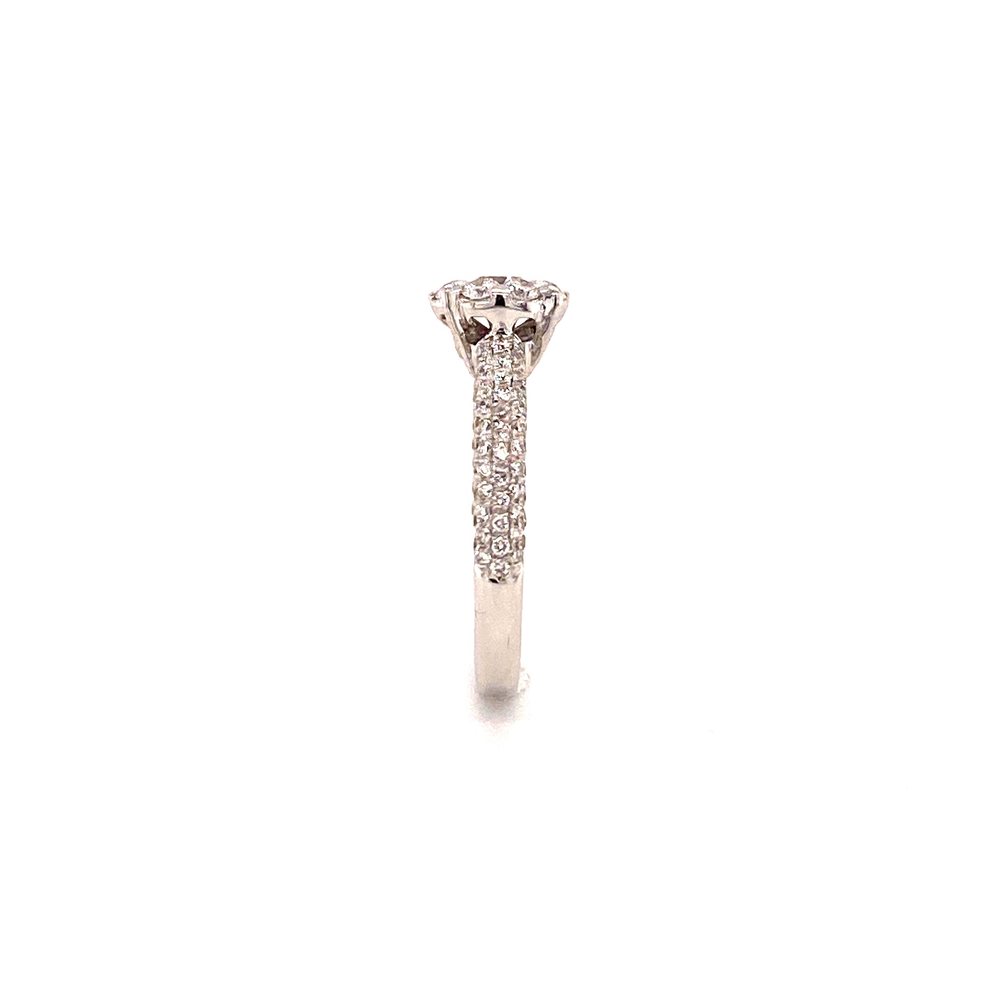 Irina Ring in 18k white gold with diamonds