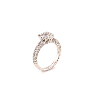 Irina Ring in 18k white gold with diamonds