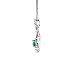 Arna Emerald Pendant in 18k white gold with diamonds